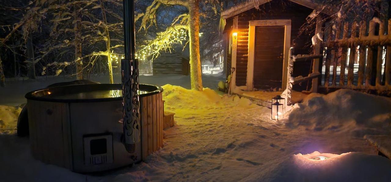 Hamra Stugby - Nature Adventures Hamra エクステリア 写真